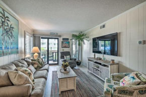 Myrtle Beach Condo with On-Site Pool and Beach Access